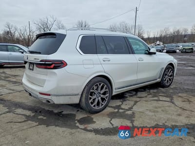 Trzecie zdjęcie samochodu z tyłu: 2023 BMW X7 XDRIVE40I VIN:5UX23EM04P9P81391 - miniatura