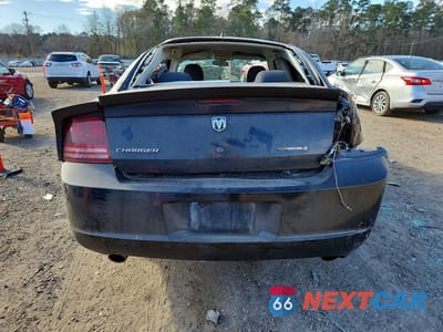 Zdjęcie 6 z 11 samochodu: 2008 DODGE CHARGER VIN:2B3KA43R28H117210 - miniatura