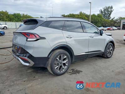 Trzecie zdjęcie samochodu z tyłu: 2023 KIA SPORTAGE SX VIN:5XYK43AF7PG028934 - miniatura