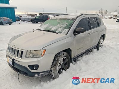 2012 JEEP COMPASS LATITUDE 1C4NJDEB1CD502078 - główne zdjęcie licytacji z USA - miniatura