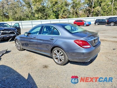 Drugie zdjęcie samochodu z przodu: 2017 MERCEDES-BENZ C 300 VIN:55SWF4JB1HU191018 - miniatura