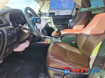 Zdjęcie 7 z 12 samochodu: 2017 TOYOTA 4RUNNER VIN:JTEBU5JR0H5457750 - miniatura