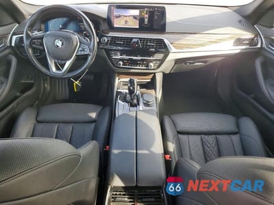 Zdjęcie 8 z 11 samochodu: 2021 BMW 530 VIN:WBA53BH09MCF68877 - miniatura