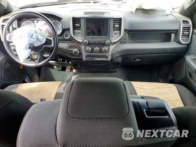 Zdjęcie 8 z 11 samochodu: 2022 RAM 1500 BIG HORN/LONE STAR VIN:1C6RREBT7NN228385 - miniatura