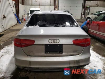 Zdjęcie 6 z 11 samochodu: 2014 AUDI A4 VIN:WAUBFAFL2EN015668 - miniatura