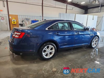 Trzecie zdjęcie samochodu z tyłu: 2016 FORD TAURUS SEL VIN:1FAHP2E87GG104761 - miniatura