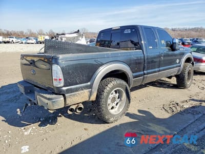 Trzecie zdjęcie samochodu z tyłu: 2012 FORD F250 SUPER DUTY VIN:1FT7X2BT7CEC90287 - miniatura