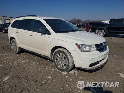 Czwarte zdjęcie samochodu z boku: 2017 DODGE JOURNEY SE VIN:3C4PDCABXHT568839 - miniatura