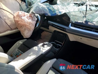 Zdjęcie 8 z 13 samochodu: 2026 B M W X SERIES X2 4D SUV 28I XDRIVE MSPORT VIN:WBX63GM00T5500951 - miniatura