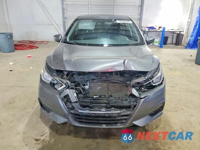 Piąte zdjęcie samochodu w środku: 2020 NISSAN VERSA SV VIN:3N1CN8EV3LL851222 - miniatura