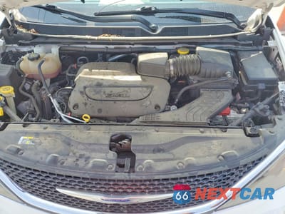 Zdjęcie 12 z 13 samochodu: 2020 CHRYSLER VOYAGER LXI VIN:2C4RC1DG2LR268361 - miniatura