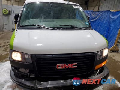 Piąte zdjęcie samochodu w środku: 2025 GMC SAVANA 2500 CARGO UTILITY / SERVICE VAN VIN:1GTW7AFP1S1156402 - miniatura