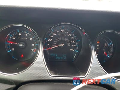 Zdjęcie 9 z 12 samochodu: 2010 FORD TAURUS SEL VIN:1FAHP2HW4AG133684 - miniatura