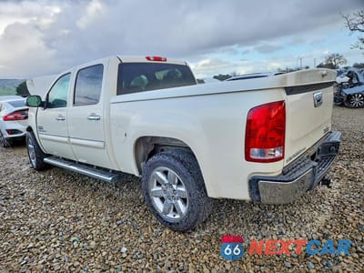Drugie zdjęcie samochodu z przodu: 2013 GMC SIERRA C1500 SLE VIN:3GTP1VE0XDG220975 - miniatura