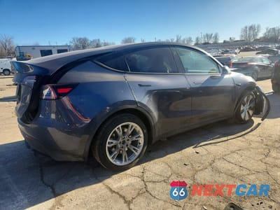 Trzecie zdjęcie samochodu z tyłu: 2023 TESLA MODEL Y VIN:7SAYGDEE4PA209277 - miniatura