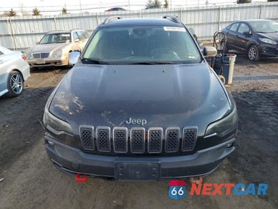 Piąte zdjęcie samochodu w środku: 2021 JEEP CHEROKEE TRAILHAWK VIN:1C4PJMBX3MD182143 - miniatura