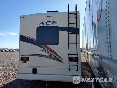 Czwarte zdjęcie samochodu z boku: 2021 FORD F53 RV VIN:1F65F5DN6M0A16431 - miniatura