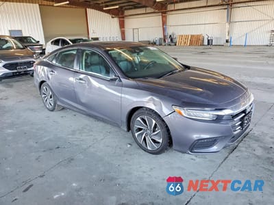 Czwarte zdjęcie samochodu z boku: 2020 HONDA INSIGHT TOURING VIN:19XZE4F94LE015277 - miniatura