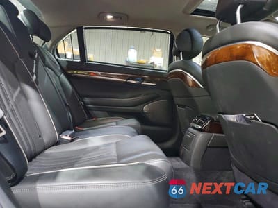 Zdjęcie 10 z 12 samochodu: 2017 GENESIS G90 3.3T PREMIUM VIN:KMHG34JAXHU025413 - miniatura