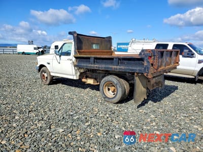 Drugie zdjęcie samochodu z przodu: 1992 FORD F350 DUMP TRUCK VIN:2FDJF37G6NCA17940 - miniatura