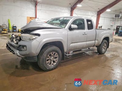 2018 TOYOTA TACOMA SR5 V6 5TFSZ5AN4JX144908 - główne zdjęcie licytacji z USA - miniatura