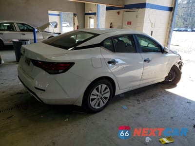Trzecie zdjęcie samochodu z tyłu: 2024 NISS SENTRA VIN:3N1AB8BV9RY216036 - miniatura