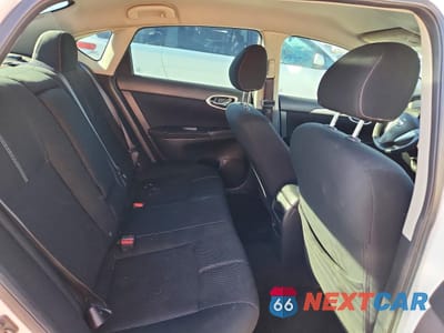 Zdjęcie 10 z 12 samochodu: 2014 NISSAN SENTRA S VIN:3N1AB7AP0EY273703 - miniatura