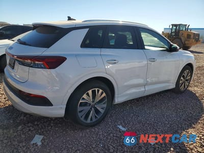 Trzecie zdjęcie samochodu z tyłu: 2023 AUDI Q4 E-TRON PREMIUM PLUS VIN:WA1BCBFZ6PP012411 - miniatura