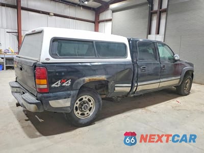 Trzecie zdjęcie samochodu z tyłu: 2001 GMC SIERRA K1500 HEAVY DUTY VIN:1GTGK13U81F207151 - miniatura