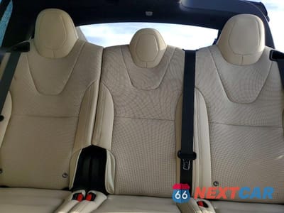 Zdjęcie 10 z 13 samochodu: 2025 TESLA MODEL X VIN:7SAXCDE50SF469498 - miniatura