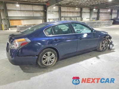 Trzecie zdjęcie samochodu z tyłu: 2012 NISSAN ALTIMA BASE VIN:1N4AL2APXCN453672 - miniatura
