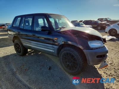 Czwarte zdjęcie samochodu z boku: 1997 TOYOTA RAV4 BASE VIN:JT3HP10V0V7047547 - miniatura
