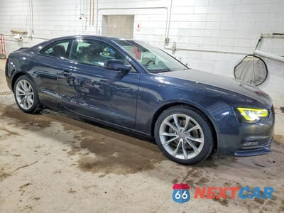 Czwarte zdjęcie samochodu z boku: 2013 AUDI A5 PREMIUM PLUS VIN:WAULFAFR2DA006399 - miniatura