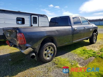 Trzecie zdjęcie samochodu z tyłu: 2014 RAM 3500 SLT VIN:3C63R3HL8EG293000 - miniatura