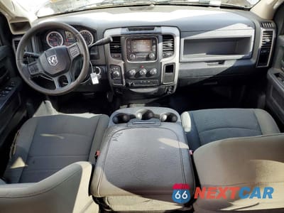 Zdjęcie 8 z 11 samochodu: 2016 RAM 2500 ST VIN:3C6UR5CLXGG119388 - miniatura