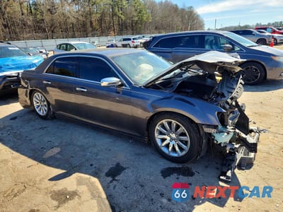 Czwarte zdjęcie samochodu z boku: 2013 CHRYSLER 300C VIN:2C3CCAET5DH542892 - miniatura