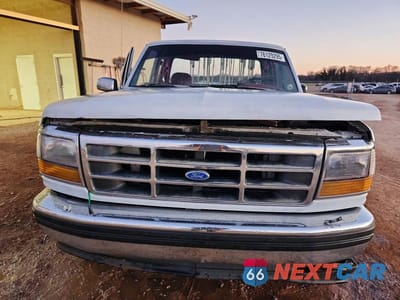 Piąte zdjęcie samochodu w środku: 1993 FORD F150 VIN:1FTEX15Y1PKC03127 - miniatura
