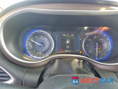 Zdjęcie 9 z 13 samochodu: 2017 CHRYSLER PACIFICA TOURING L VIN:2C4RC1BG2HR569402 - miniatura