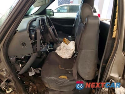 Zdjęcie 7 z 11 samochodu: 2001 CHEVROLET SILVERADO K1500 VIN:1GCEK14V71E193344 - miniatura