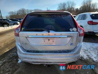 Zdjęcie 6 z 12 samochodu: 2017 VOLVO XC60 T6 DYNAMIC VIN:YV449MRR5H2127095 - miniatura