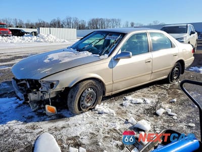 2000 TOYOTA CAMRY 4T1BG22K2YU739174 - główne zdjęcie licytacji z USA - miniatura