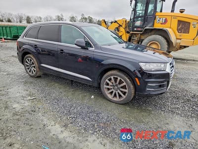 Czwarte zdjęcie samochodu z boku: 2017 AUDI Q7 PREMIUM PLUS VIN:WA1LAAF76HD029814 - miniatura