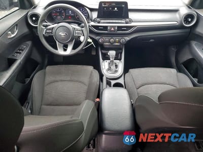 Zdjęcie 8 z 11 samochodu: 2021 KIA FORTE VIN:3KPF24AD6ME284129 - miniatura