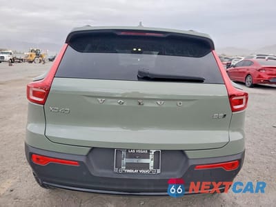 Zdjęcie 6 z 12 samochodu: 2024 VOLVO XC40 CORE VIN:YV4L12UK1R2364461 - miniatura