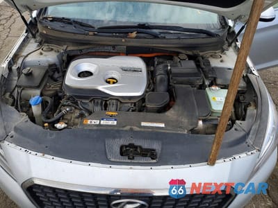 Zdjęcie 11 z 11 samochodu: 2016 HYUNDAI SONATA HYBRID SE VIN:KMHE24L12GA019970 - miniatura