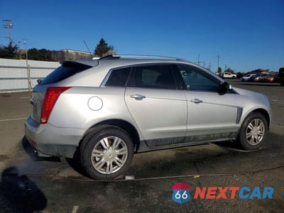 Trzecie zdjęcie samochodu z tyłu: 2016 CADILLAC SRX LUXURY COLLECTION VIN:3GYFNBE37GS541232 - miniatura