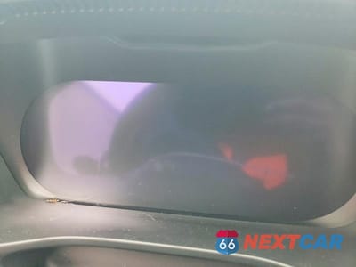 Zdjęcie 9 z 13 samochodu: 2023 VOLVO XC40 RECHARGE PLUS VIN:YV4ED3UL0P2071338 - miniatura
