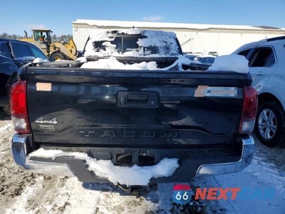 Zdjęcie 6 z 12 samochodu: 2018 TOYOTA TACOMA ACCESS CAB VIN:5TFSX5EN1JX061453 - miniatura