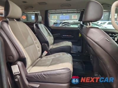 Zdjęcie 11 z 12 samochodu: 2018 KIA SEDONA SXL VIN:KNDME5C15J6357385 - miniatura