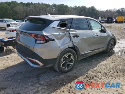 Trzecie zdjęcie samochodu z tyłu: 2025 KIA SPORTAGE LX VIN:KNDPU3DFXS7352726 - miniatura